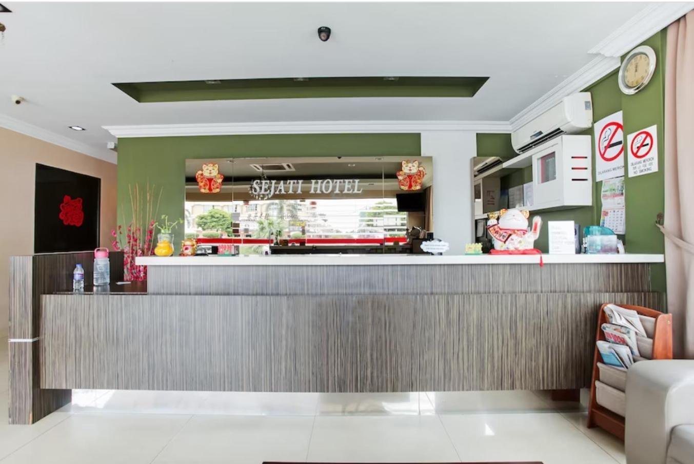 Sejati Hotel Sitiawan Εξωτερικό φωτογραφία